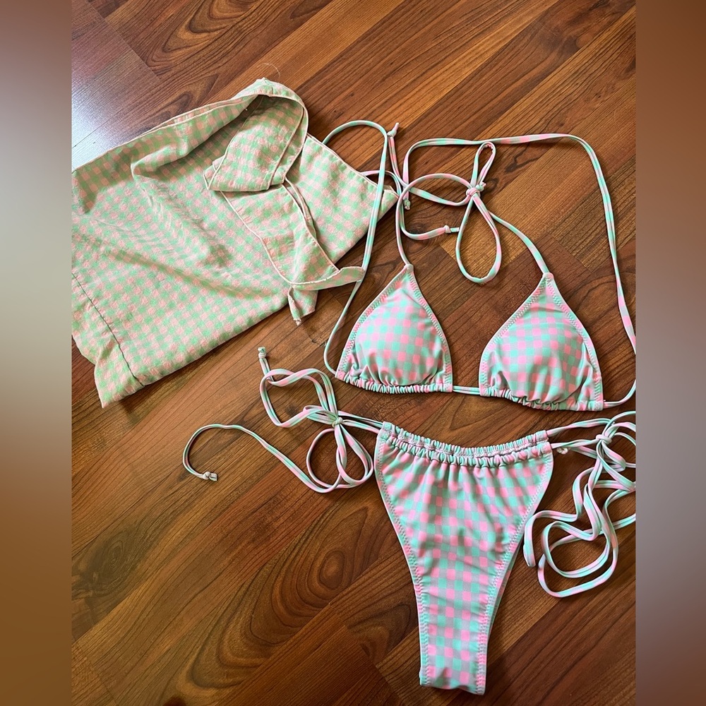 Prettylittlething Bikini Set - image 1